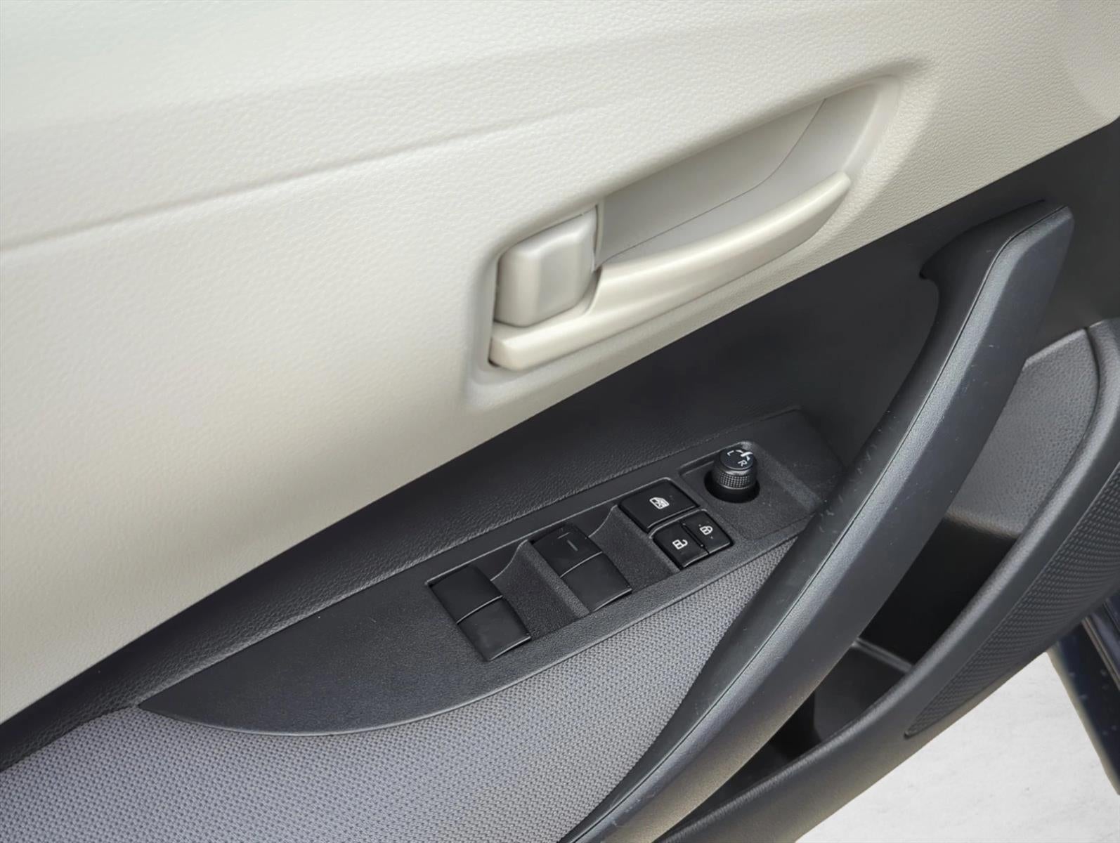 2023 Toyota Corolla LE CVT (Natl)