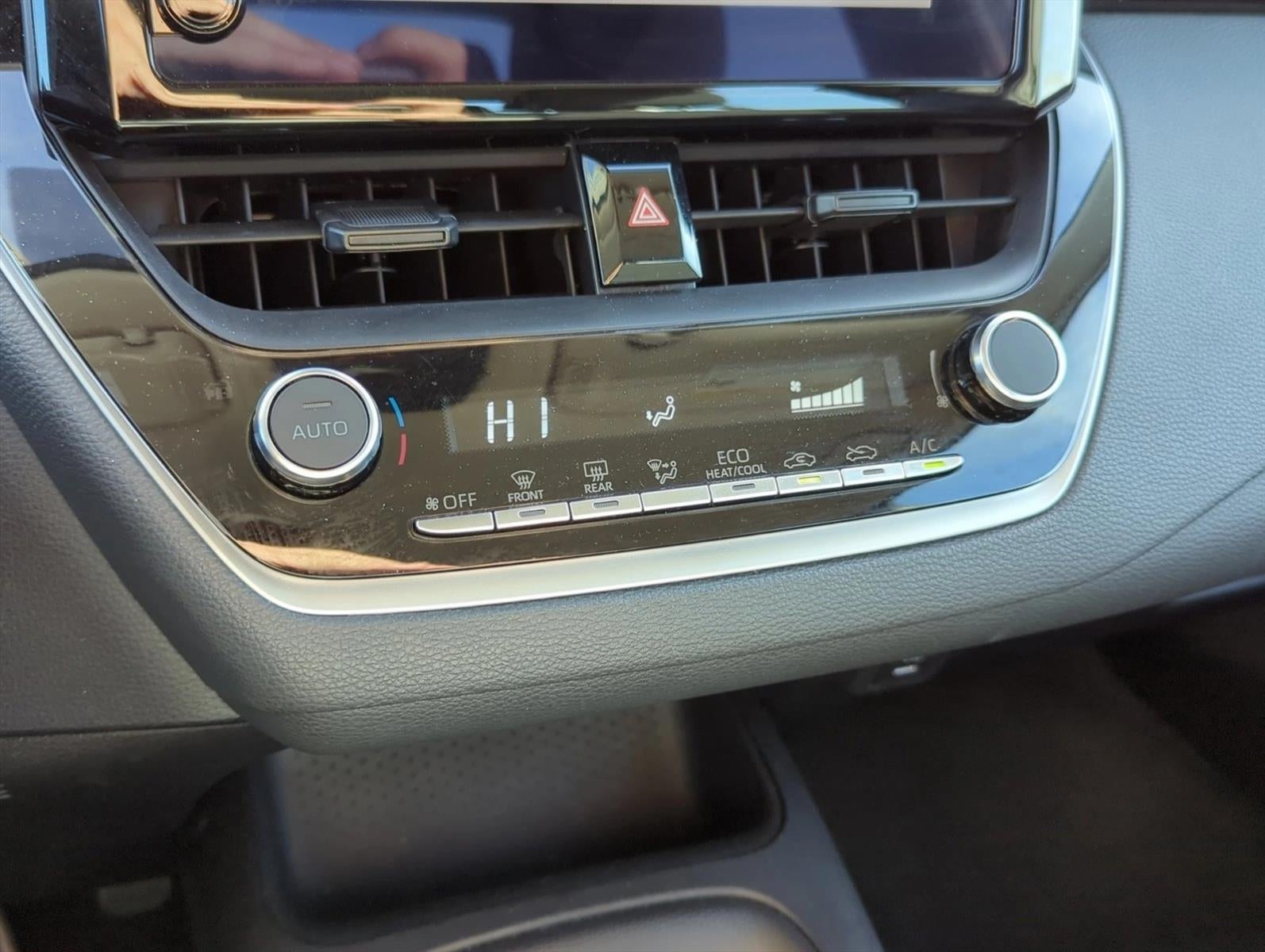 2025 Toyota Corolla LE CVT (Natl)