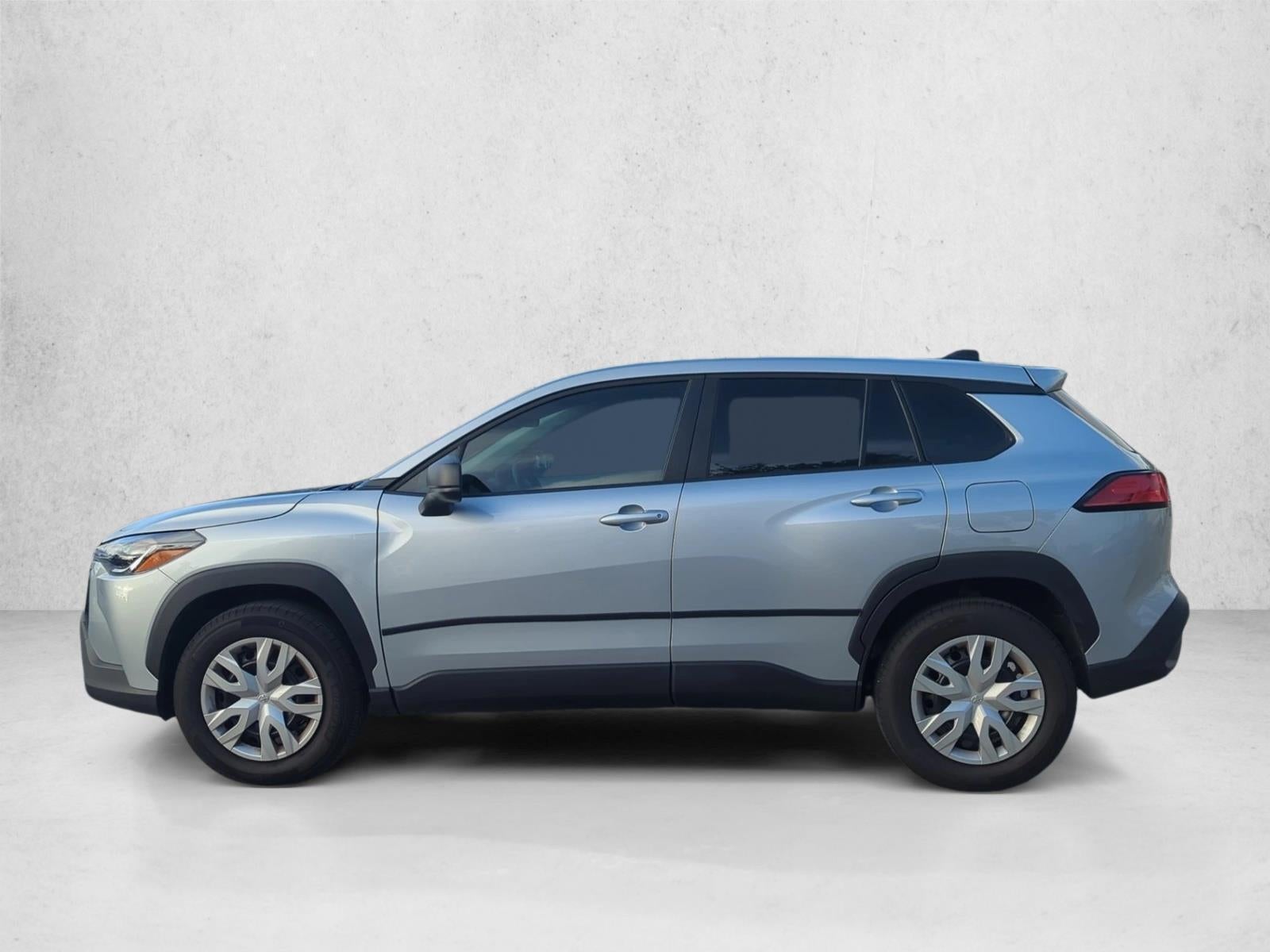 2025 Toyota Corolla Cross L 2WD (Natl)