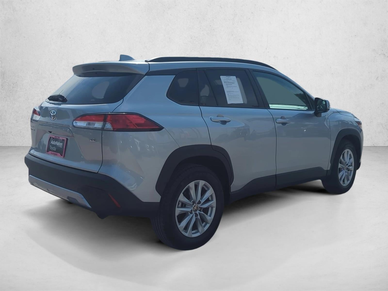 2024 Toyota Corolla Cross LE 2WD (Natl)