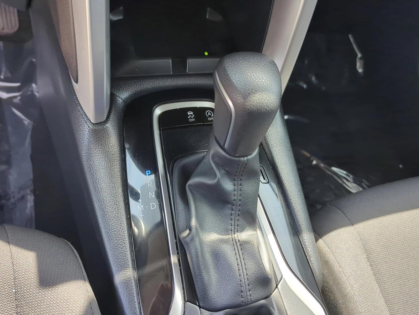 2024 Toyota Corolla Cross LE 4WD (Natl)