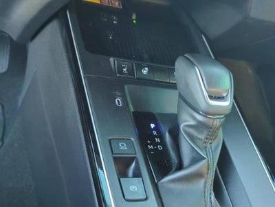 2026 Toyota Corolla Cross XLE 4WD (Natl)