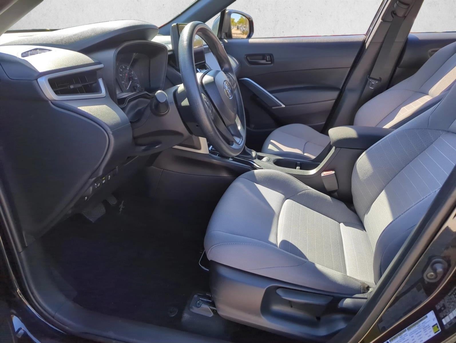 2024 Toyota Corolla Cross Hybrid S 4WD (Natl)