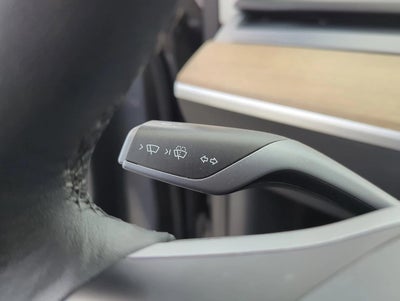 2022 Tesla Model Y Long Range AWD