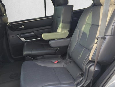 2024 Toyota Sequoia Platinum RWD (Natl)