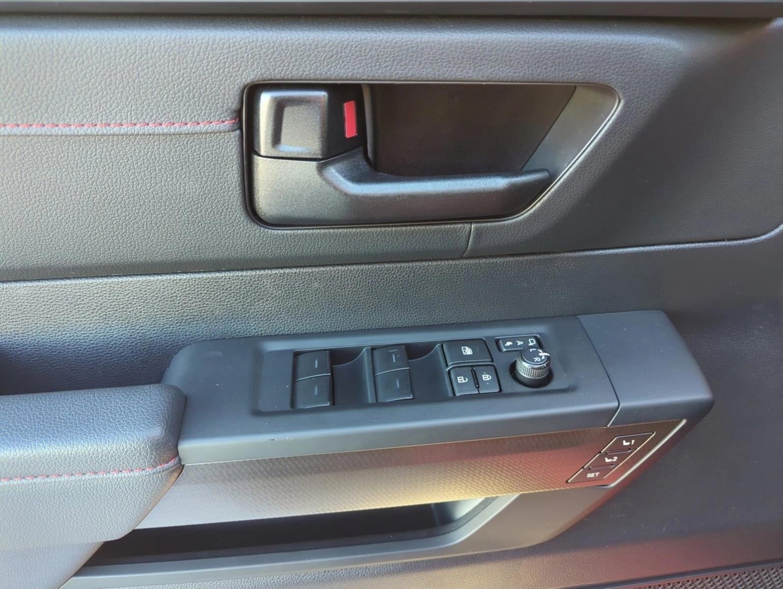 2023 Toyota Sequoia TRD Pro 4WD (Natl)