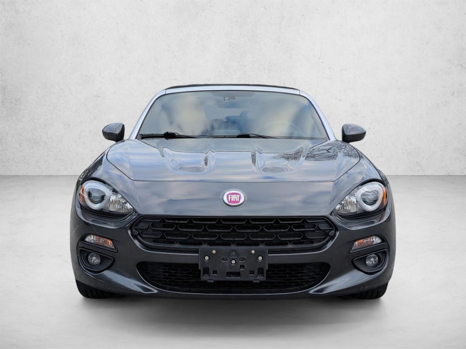 2017 FIAT 124 Spider Lusso Convertible