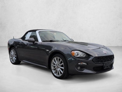 2017 FIAT 124 Spider Lusso Convertible