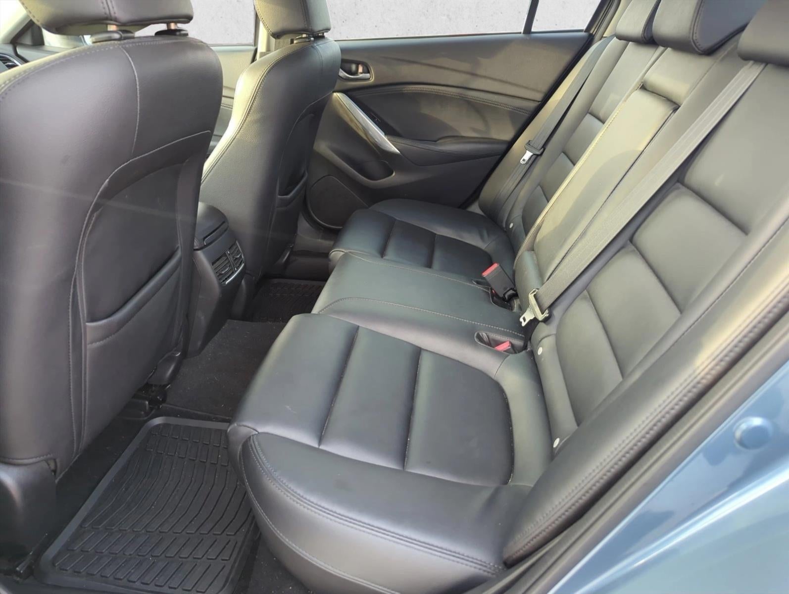 2015 Mazda Mazda6 4dr Sdn Auto i Touring