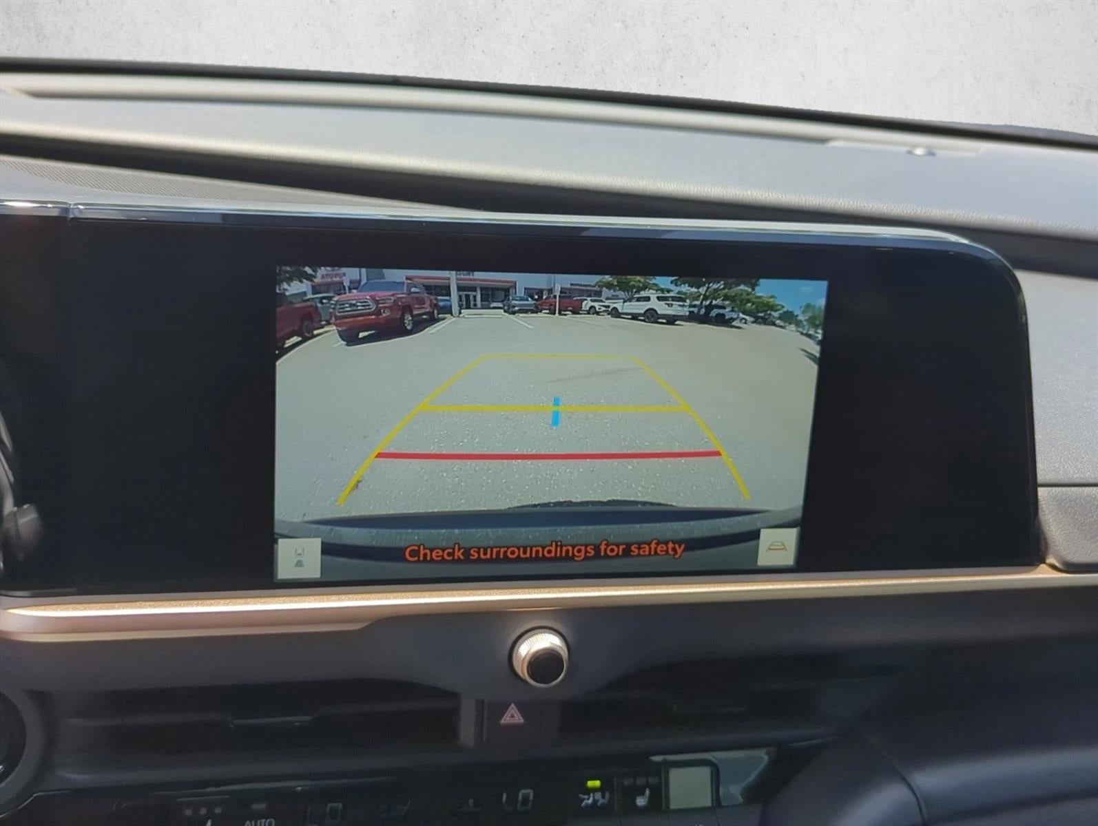2024 Toyota Crown XLE AWD (Natl)