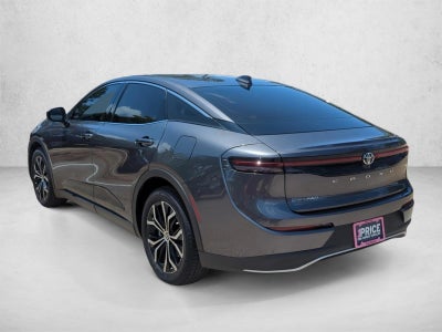 2024 Toyota Crown XLE AWD (Natl)