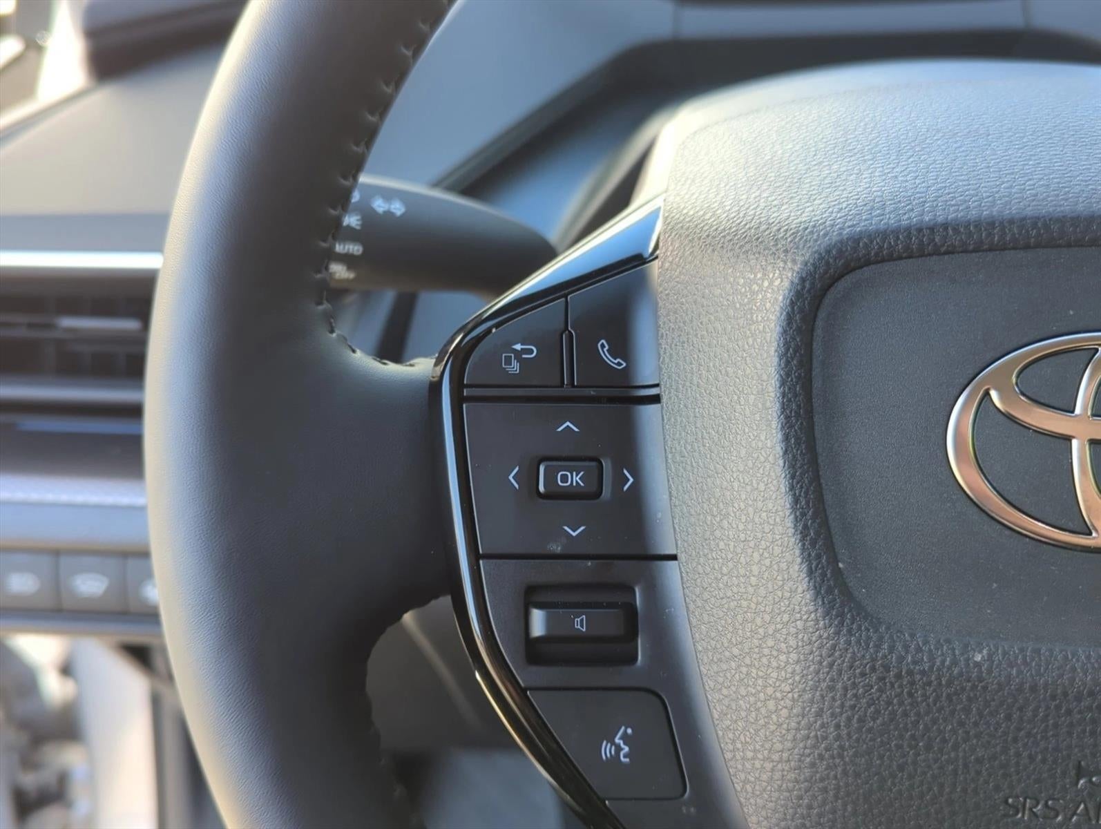 2025 Toyota Prius XLE (Natl)