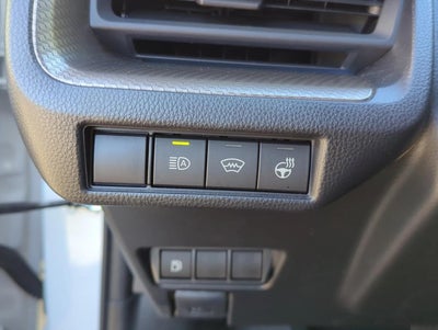 2025 Toyota Prius XLE (Natl)