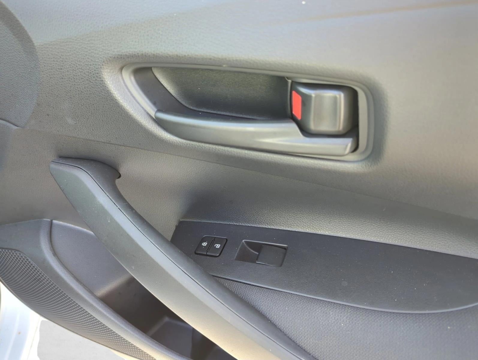 2025 Toyota Corolla Hybrid LE FWD (Natl)