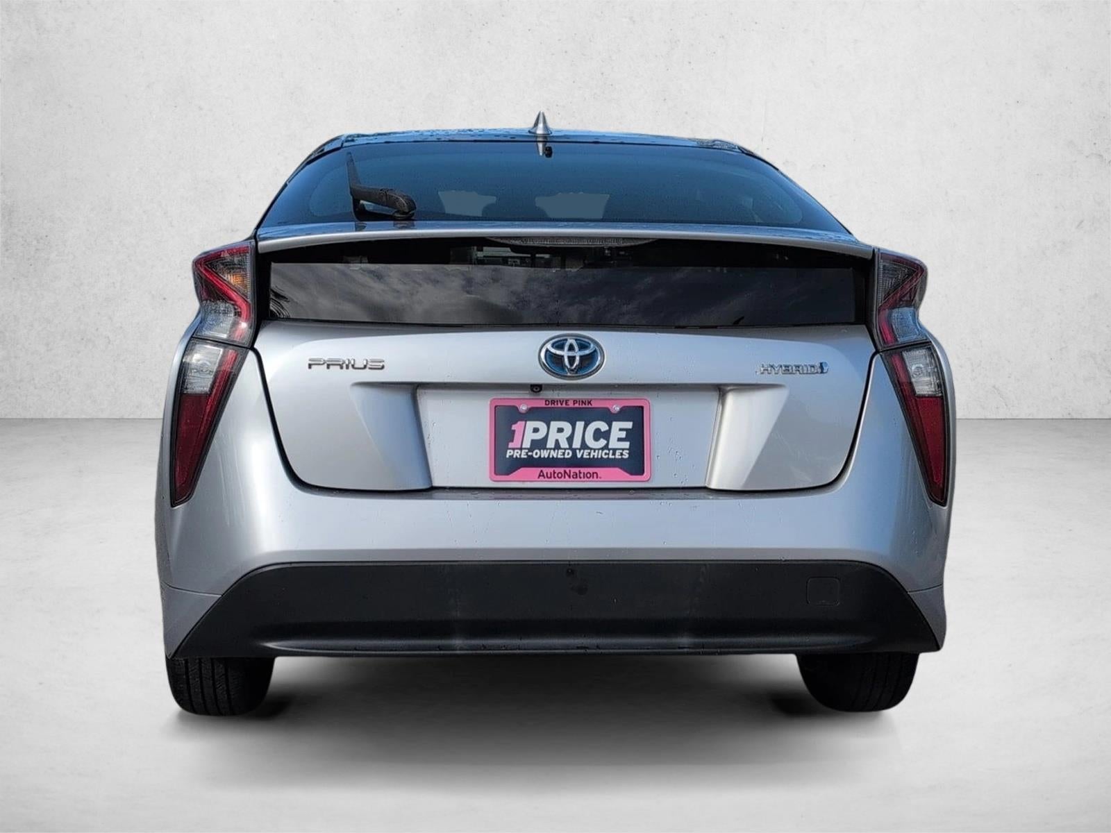 2017 Toyota Prius Two (SE)