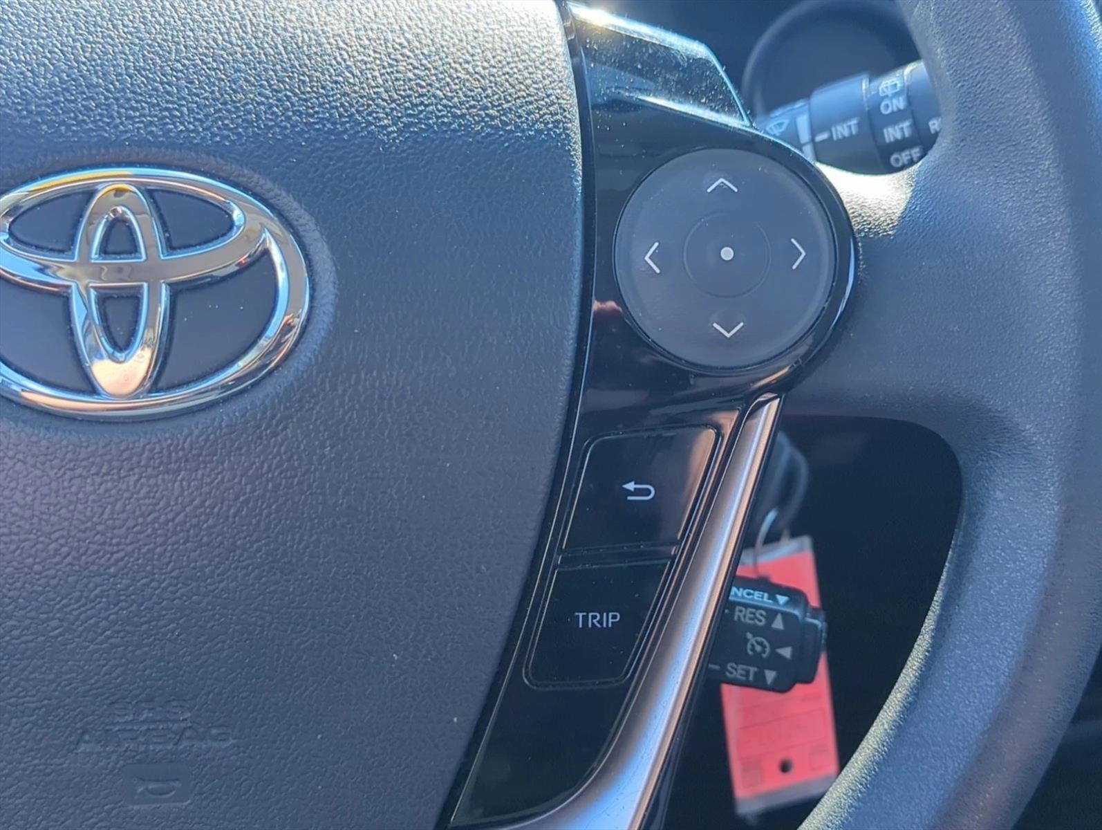 2018 Toyota Prius c Two (GS)