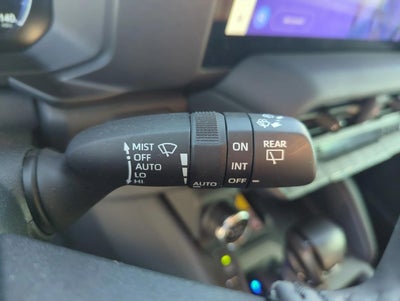 2025 Toyota Land Cruiser 4WD (GS)