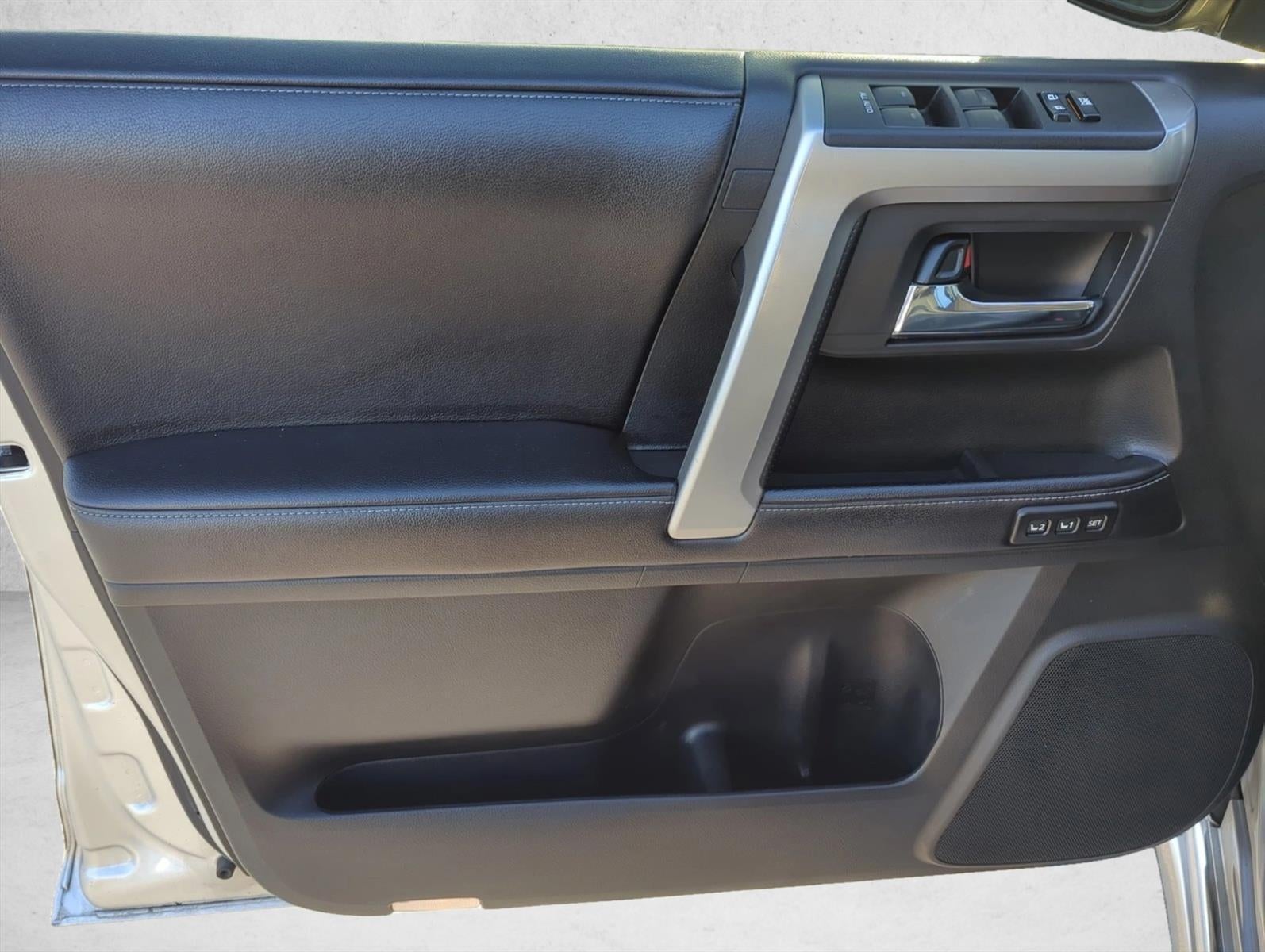 2017 Toyota 4Runner Limited 4WD (Natl)