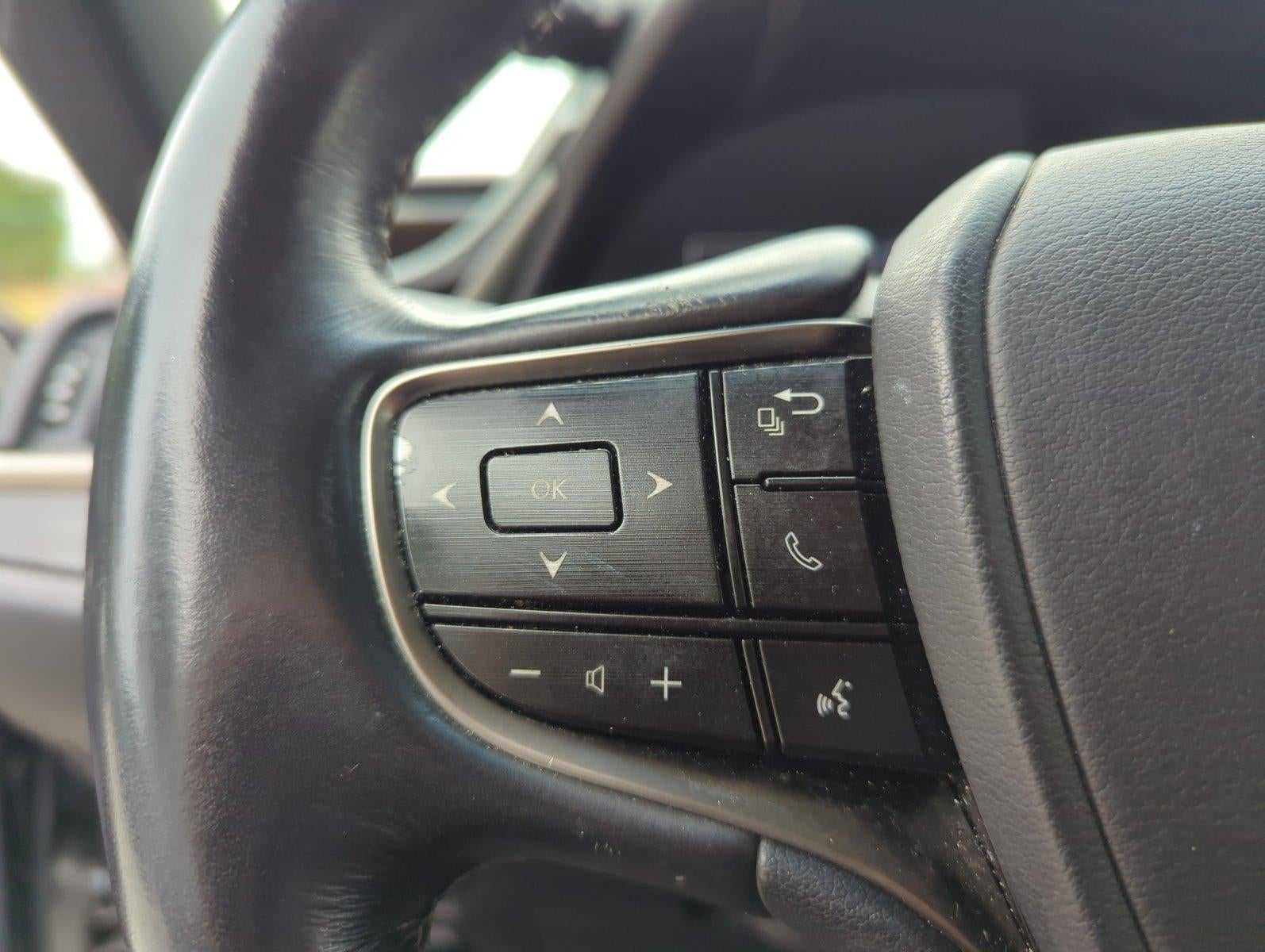 2019 Lexus ES 300h Luxury FWD