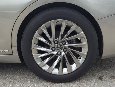2019 Lexus ES 300h Luxury FWD