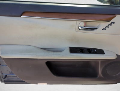 2016 Lexus ES 300h 4dr Sdn Hybrid