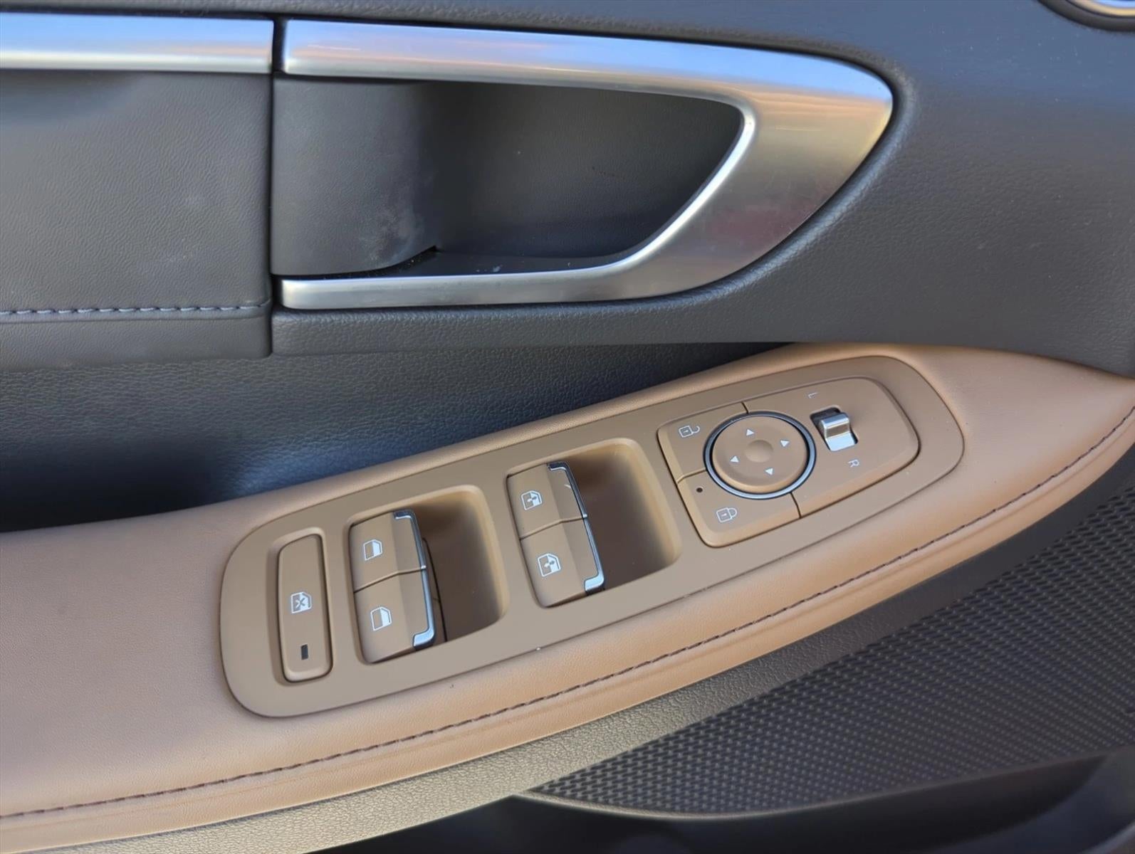 2021 Hyundai SONATA Hybrid Limited 2.0L