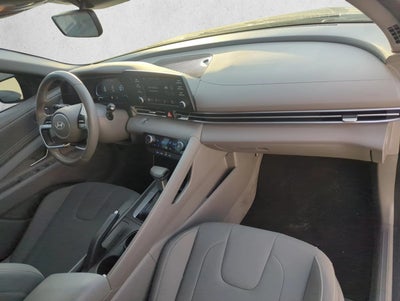2025 Hyundai ELANTRA SEL Sport IVT