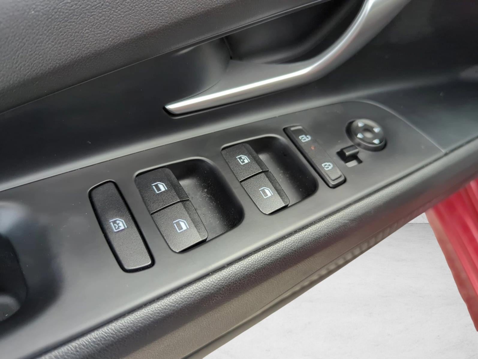 2024 Hyundai ELANTRA SEL IVT