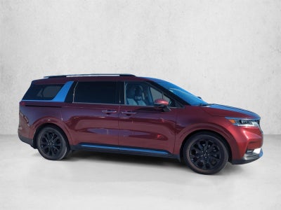 2022 Kia Carnival SX FWD