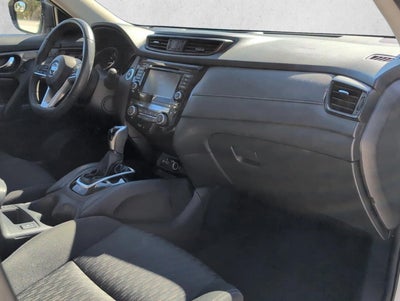 2020 Nissan Rogue FWD SV