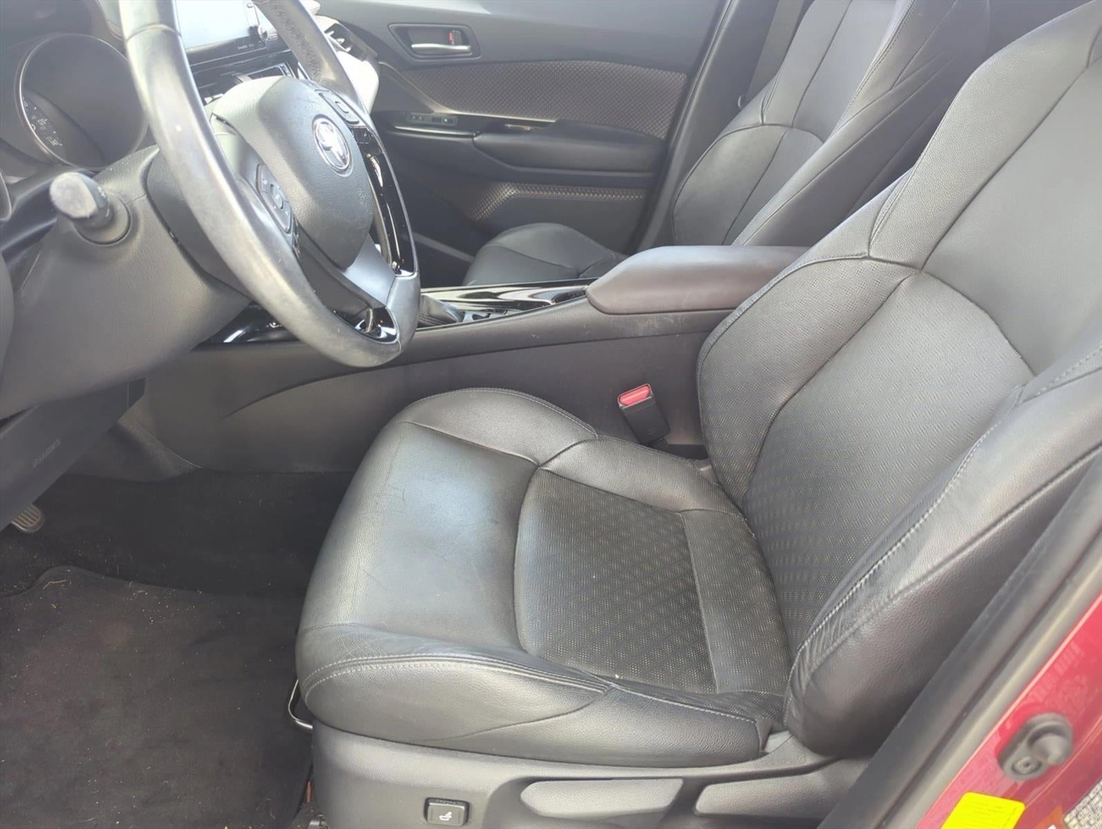 2019 Toyota C-HR Limited FWD (Natl)