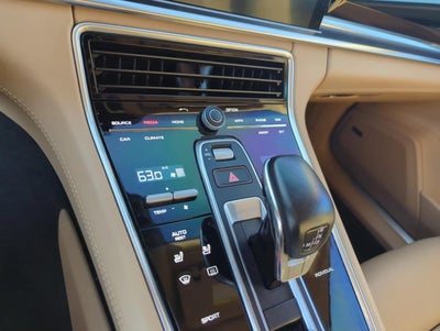 2018 Porsche Panamera 4 AWD