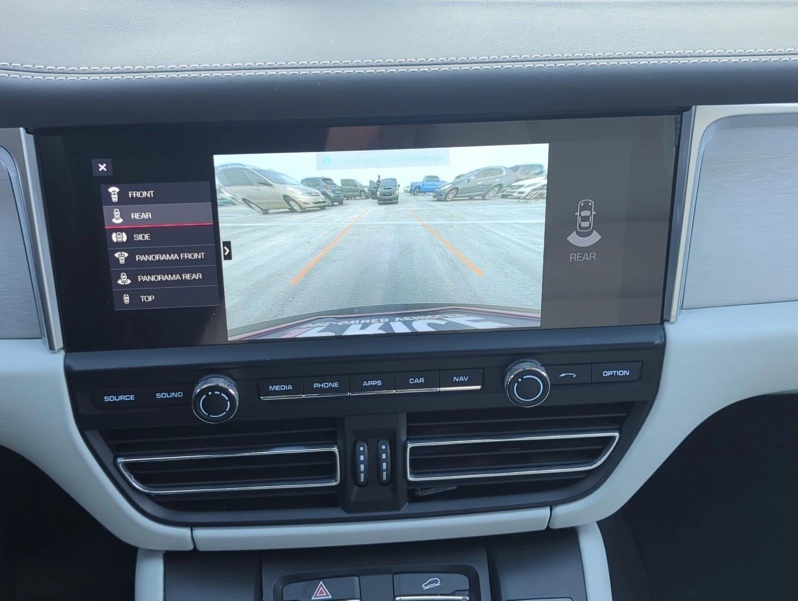 2020 Porsche Macan Turbo AWD