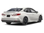 2025 Toyota Camry SE (Natl)