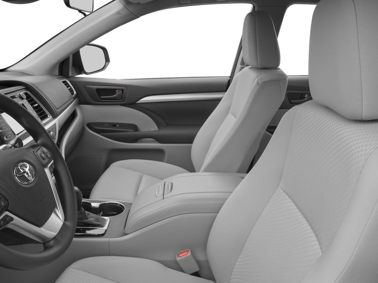 2017 Toyota Highlander LE I4 FWD (Natl)