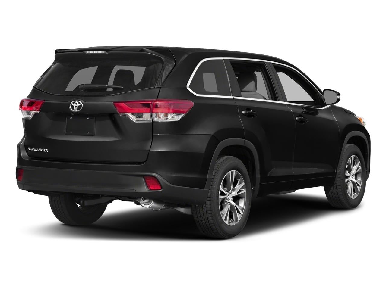 2017 Toyota Highlander LE I4 FWD (Natl)