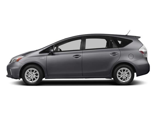 2014 Toyota Prius v 5dr Wgn Two (Natl)