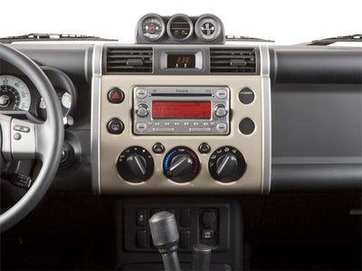2010 Toyota FJ Cruiser RWD 4dr Auto (Natl)