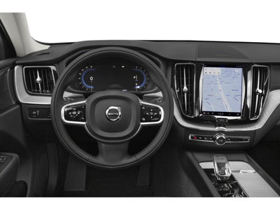 2022 Volvo XC60 B5 FWD Momentum