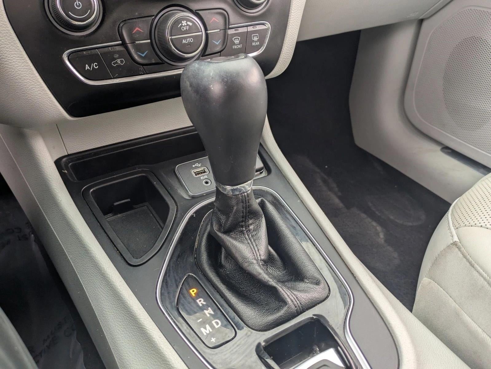 2019 Jeep Cherokee Limited FWD