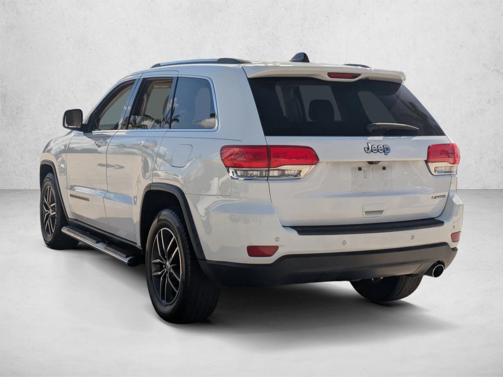 2018 Jeep Grand Cherokee Laredo E 4x2 *Ltd Avail*