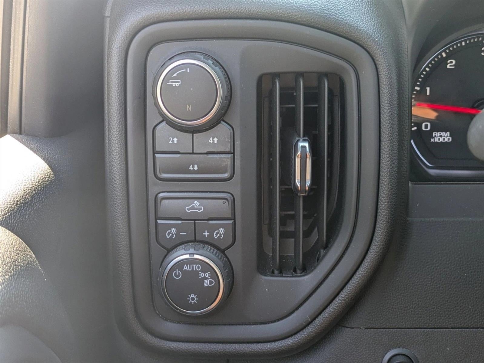 2020 Chevrolet Silverado 3500 HD Crew Cab Long Box 4-Wheel Drive Work Truck