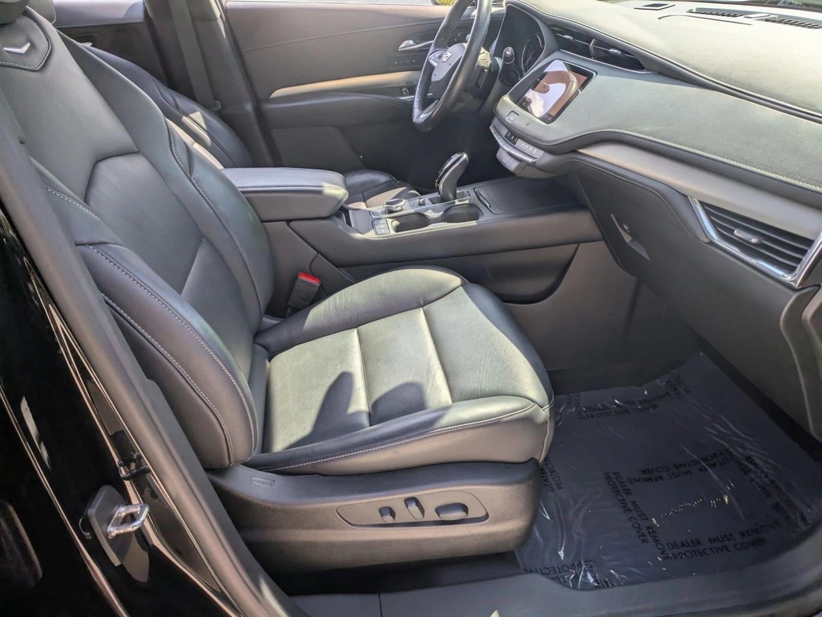 2021 Cadillac XT4 FWD 4dr Premium Luxury