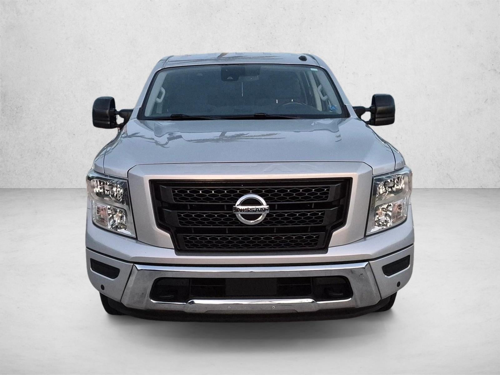 2020 Nissan Titan 4x4 Crew Cab SV