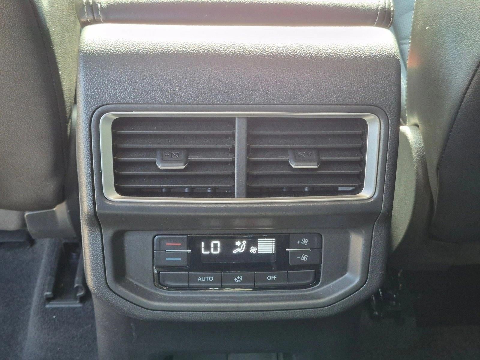 2024 Volkswagen Atlas 2.0T SE w/Technology FWD