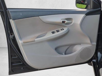 2013 Toyota Corolla 4dr Sdn Auto L (Natl)
