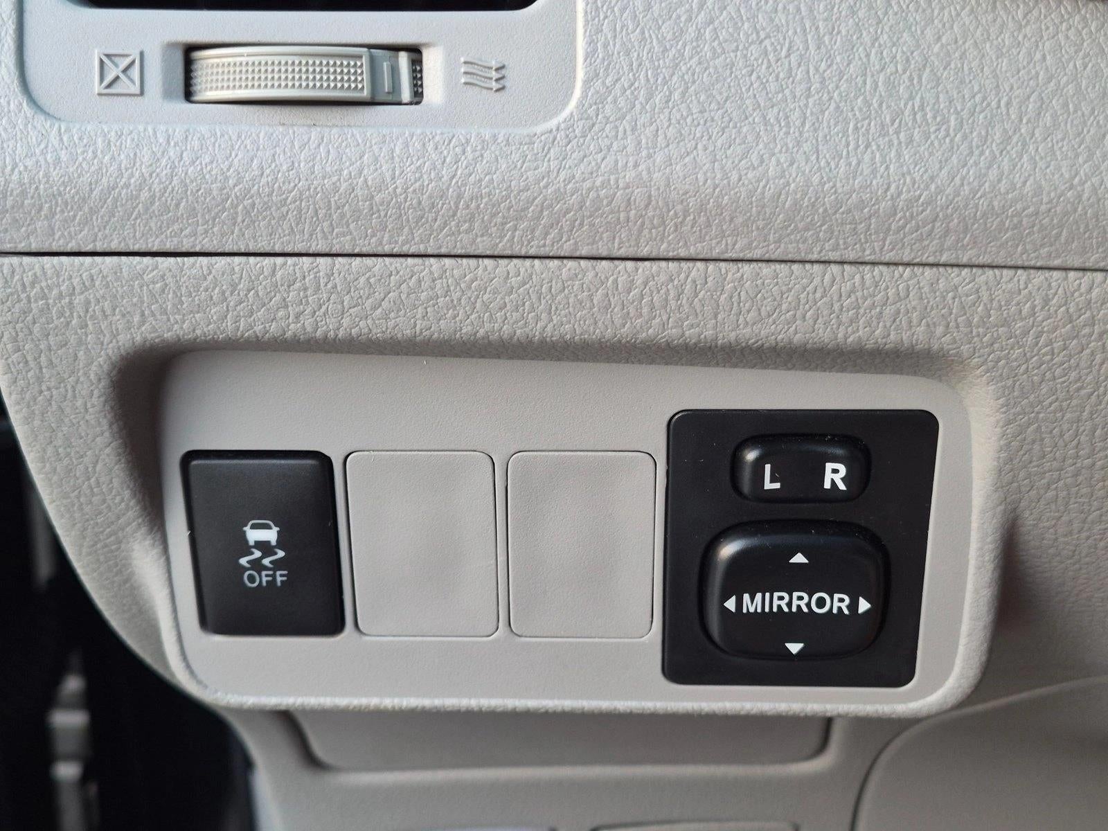 2013 Toyota Corolla 4dr Sdn Auto L (Natl)