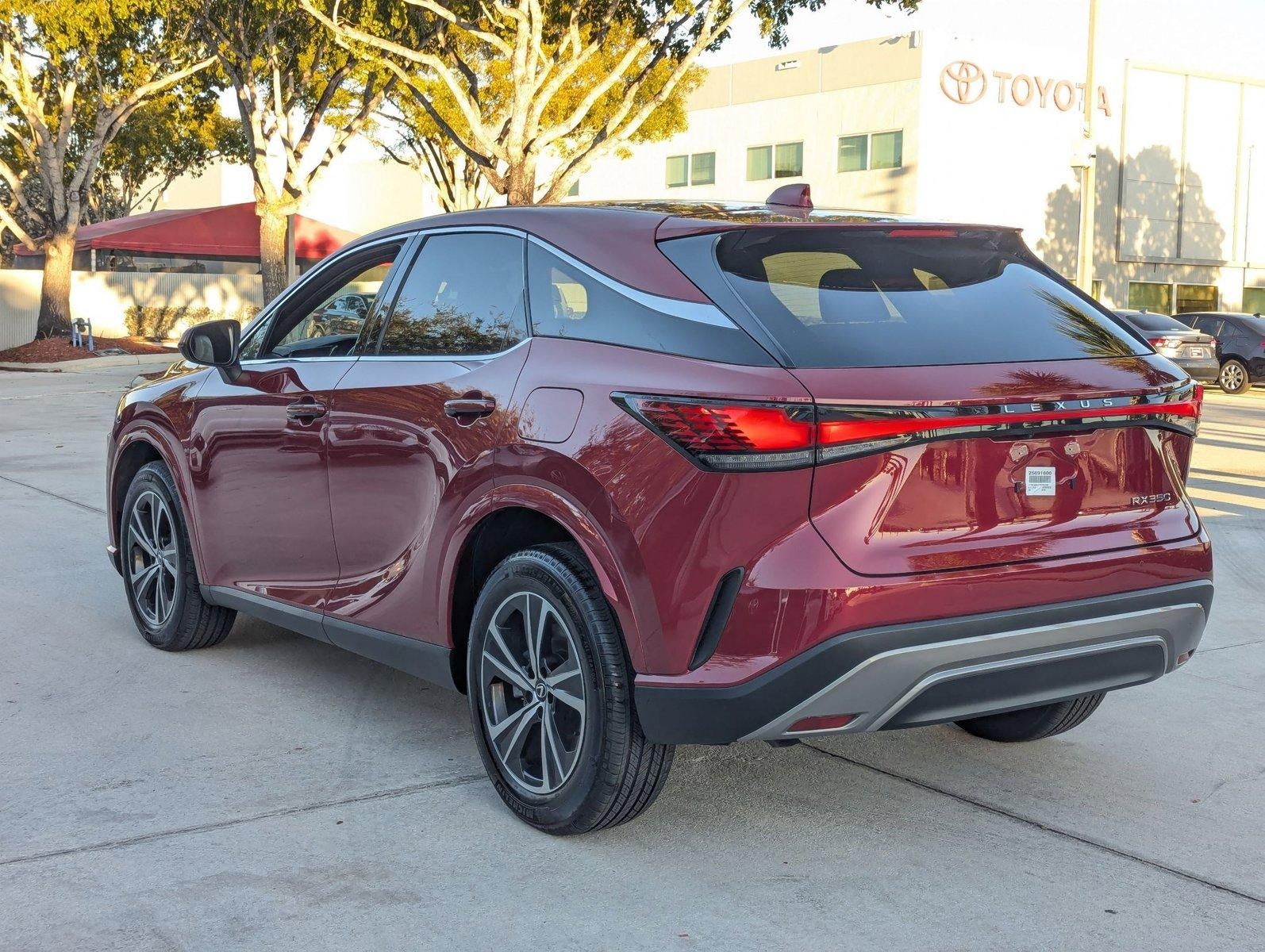 2025 Lexus RX 350 FWD