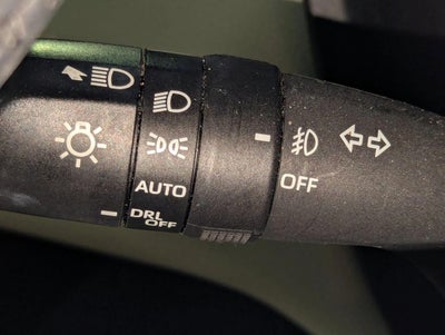 2019 Toyota RAV4 XLE Premium FWD (Natl)