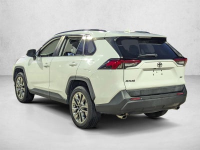 2019 Toyota RAV4 XLE Premium FWD (Natl)